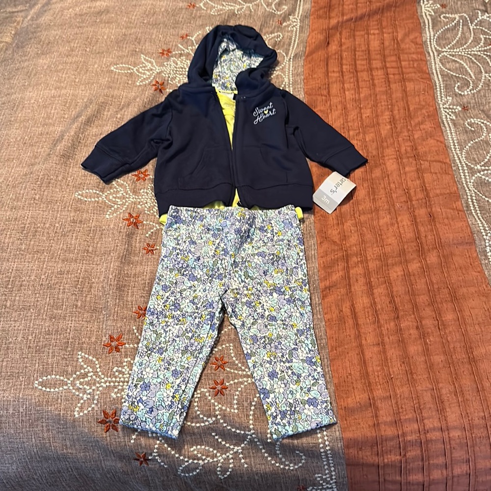 NWT Carter’s 3 piece set